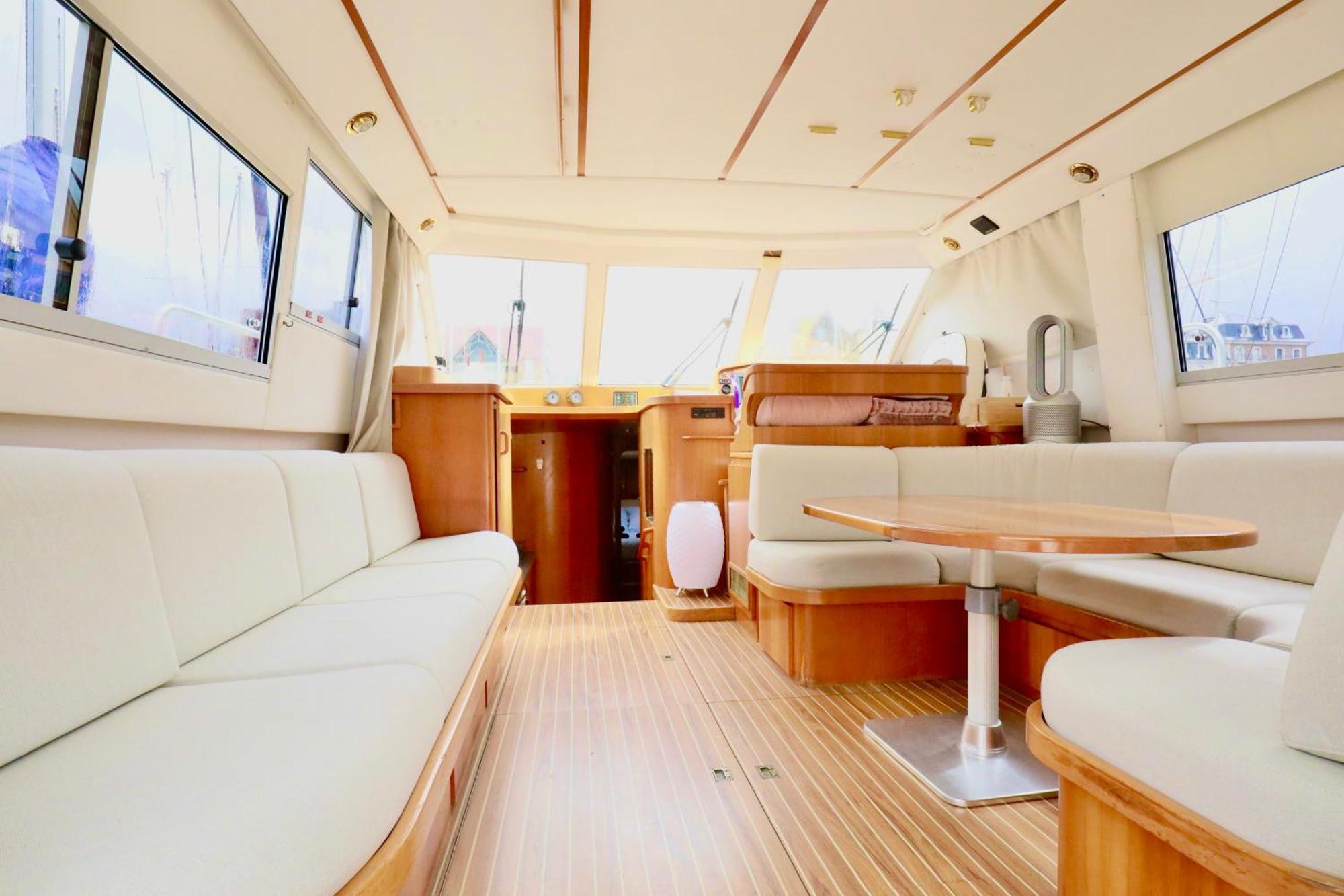 Yacht Deauville Luaran gambar